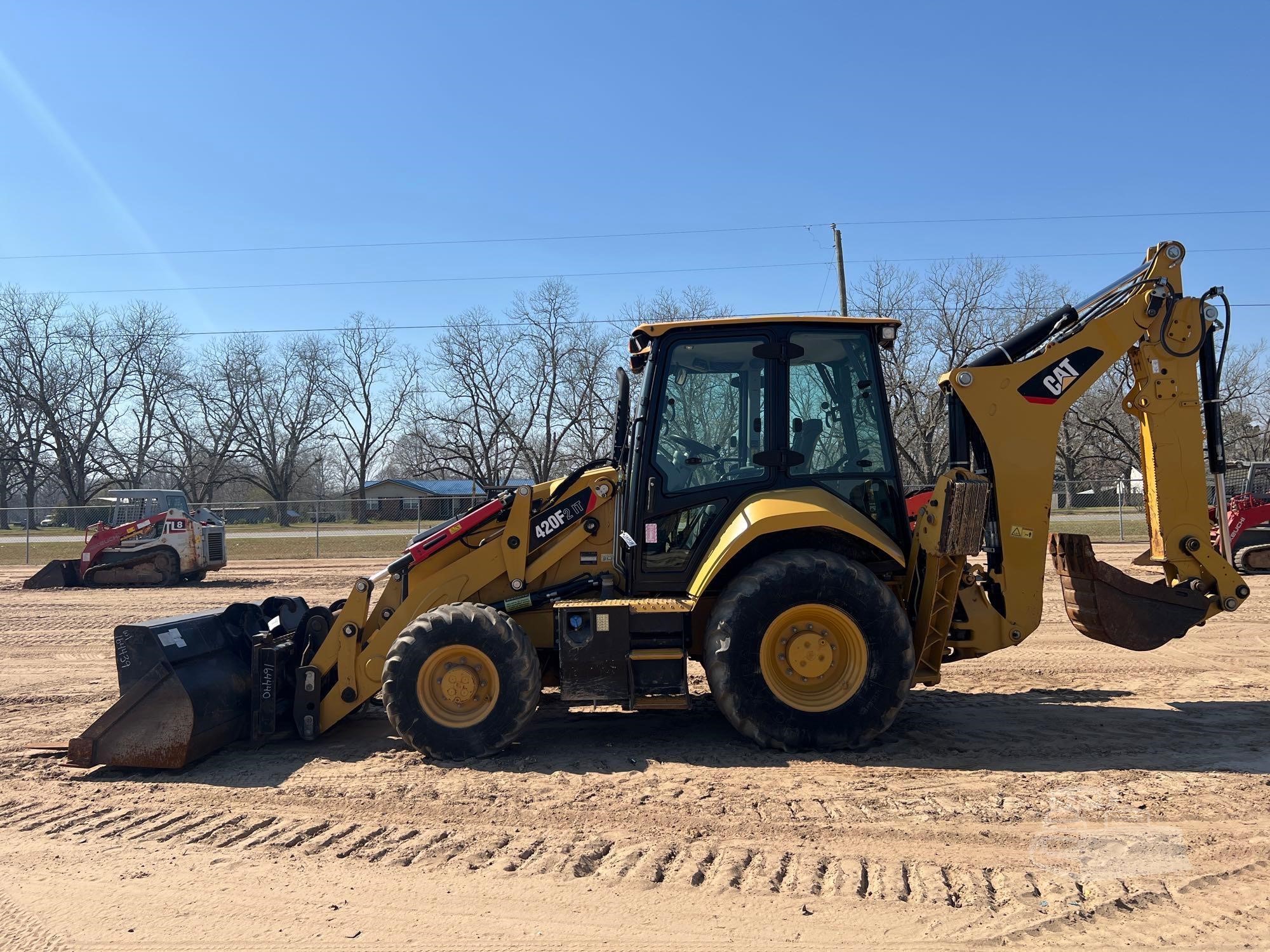 2017 CATERPILLAR 420F2 IT Backhoe Loader